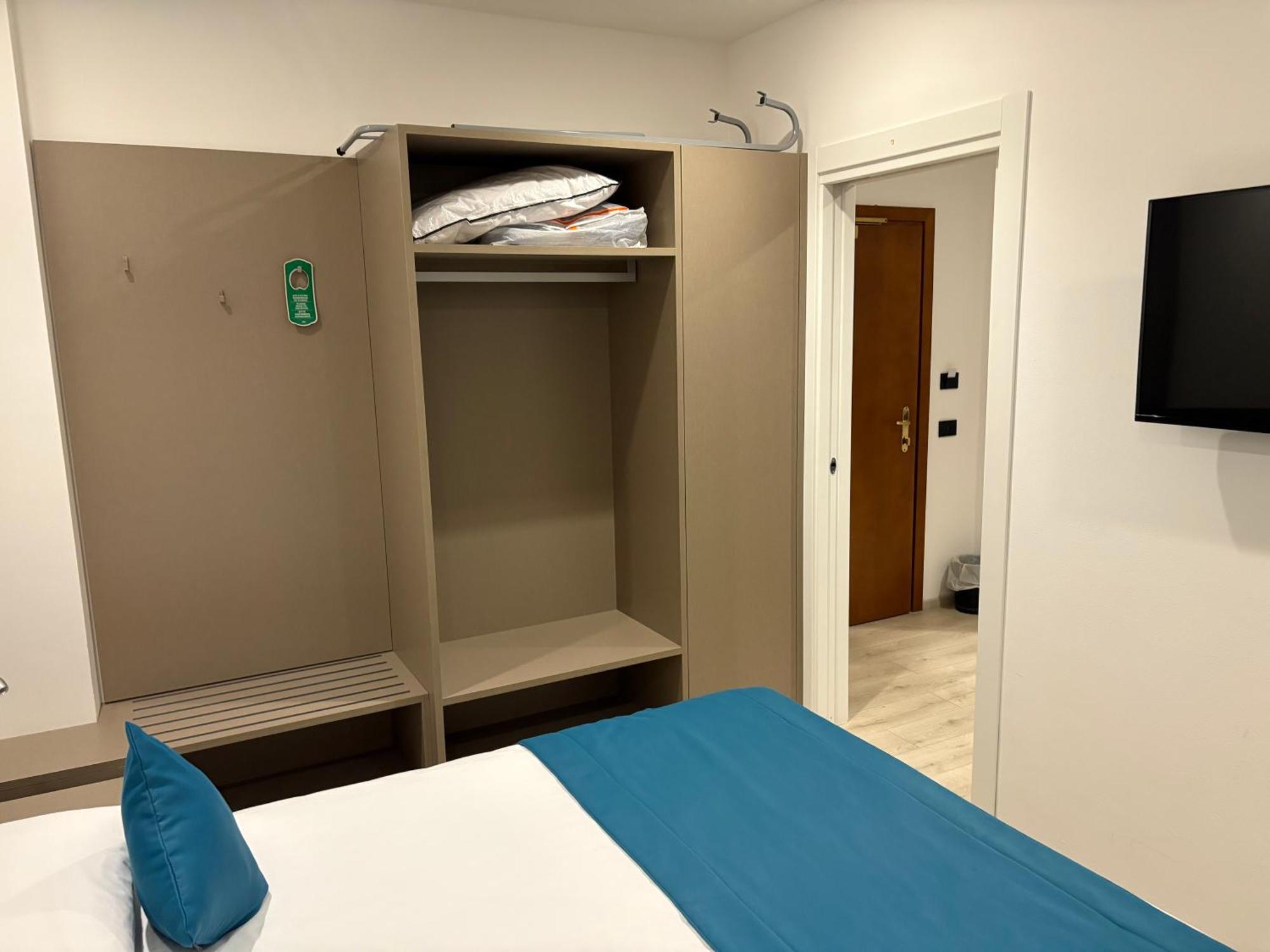 อัลแบร์โก กัปเปลโล เอ กาโดเร Hotel เบลลูโน ภายนอก รูปภาพ